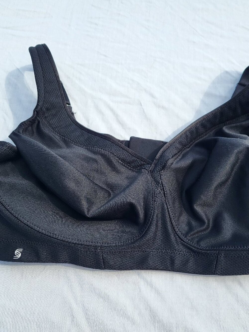 Glamorise Sports Bra Women's 42D Black Adjustable Back Closure 15564 Logo